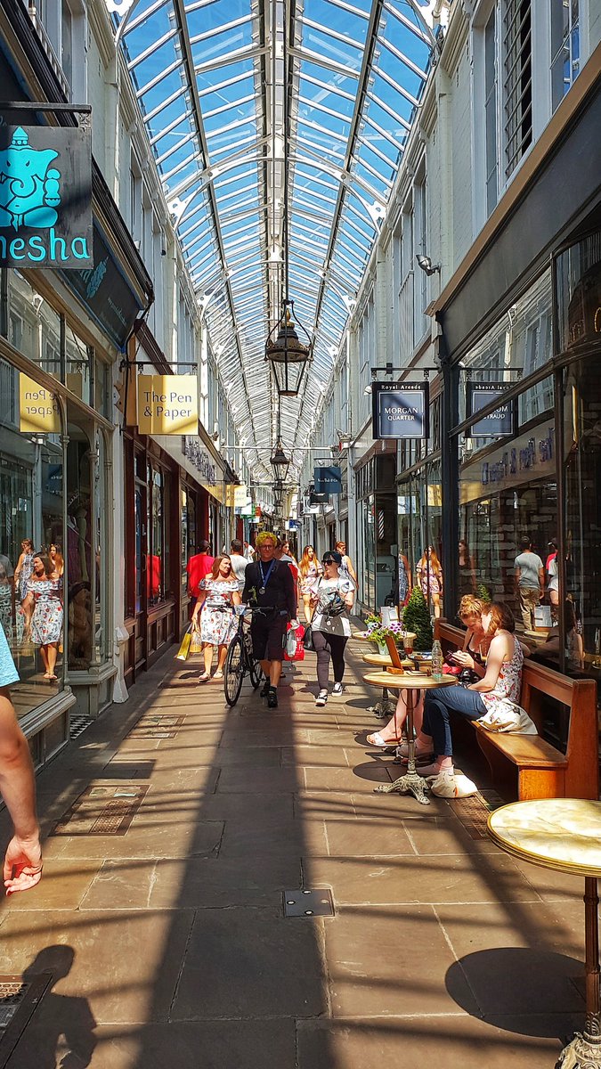 Cuddle Angel Ewita tweet media