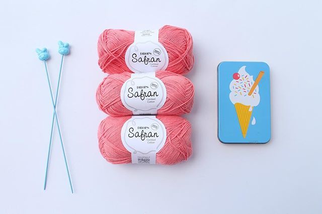 matemocrafts's tweet photo. Proyectos de verano 🍦✨ {más info en  el blog}
.
.
.
#dropsdesign #dropssafran #knitting #knittingprojects #summerknitting #knittersgonnaknit #tricot #knitblogger #wip #createthelifeyouwant #creativeliving #creativelifehappylife #makersgonnamake #myma… https://t.co/lDPg3zlGia https://t.co/bGSK6GuPaw