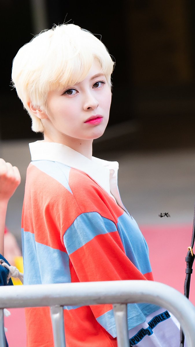 lk_girlsgrapher's tweet photo. #HappyYebinDay Yebin my love💕

สุขสันต์วันเกิดเจ้าเยป😘 รักมากนะคนนี้ ตามถ่ายรูปมาเกือบทุกร่างแล้ว คราวหน้าจะมาร่างไหนก็ได้ แต่ไม่เอาร่างปู้จายแล้วนะ 😂😂

#Yebin #DIA #UNI_T #UNIT
#백예빈 #예빈 #다이아 #유니티 
#เยบิน #Yep #Yeppie #BinsPatch https://t.co/xPC1FsAV1i