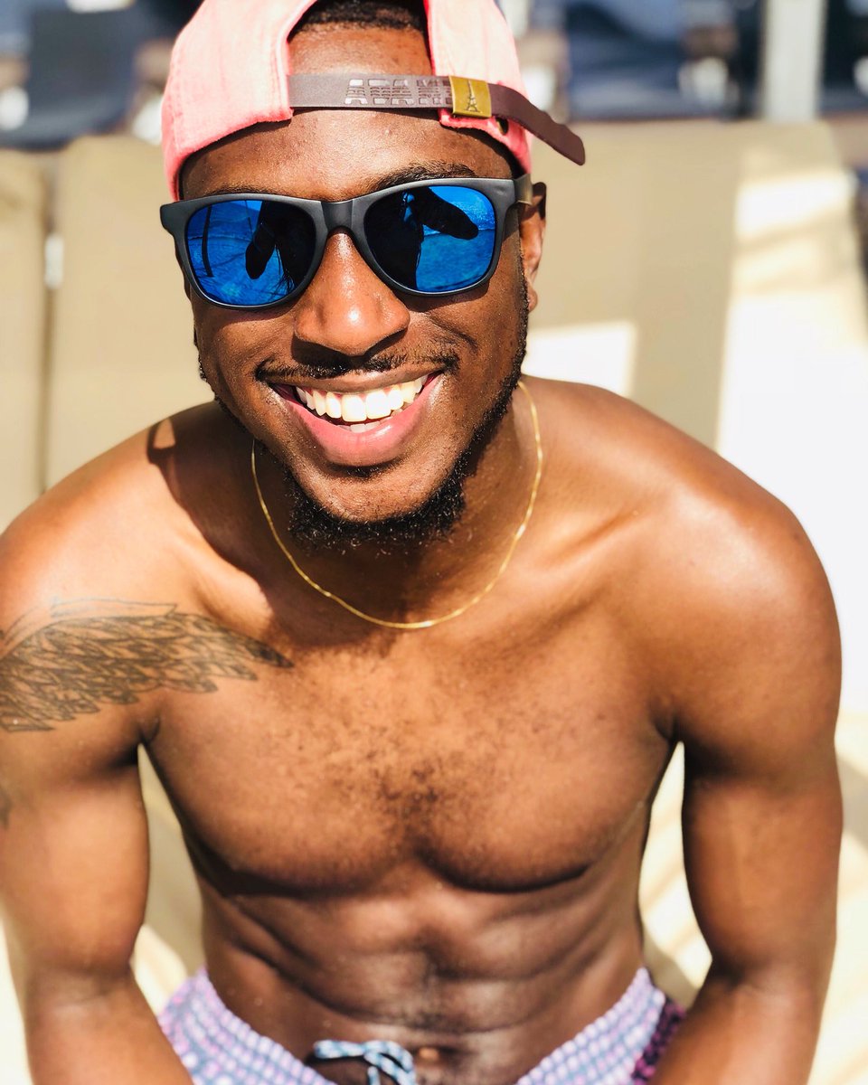 Today is my 28th birthday! 🎂 🎁🎊