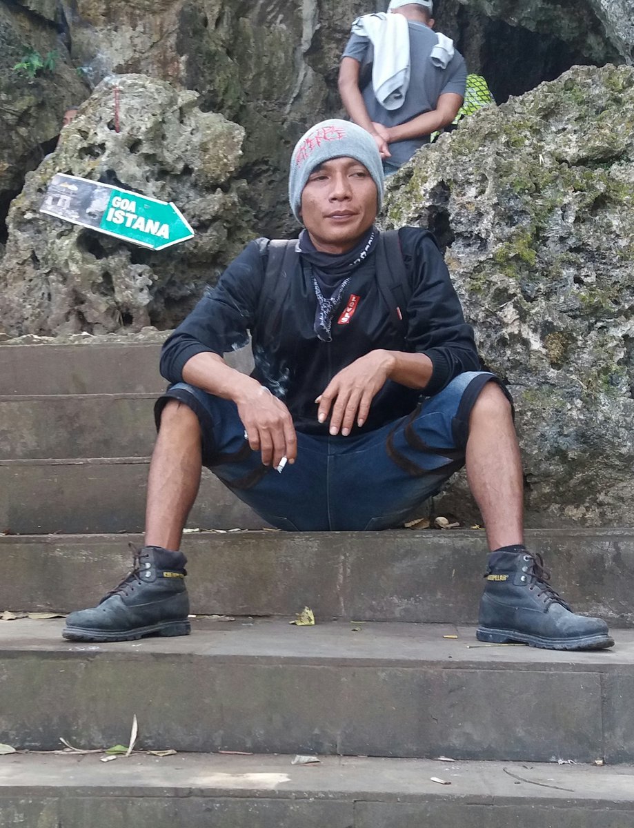 Alas purwo goa istana