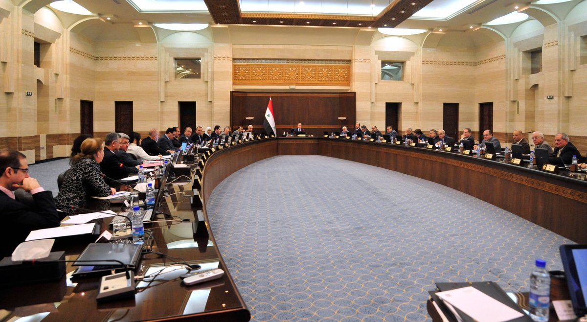 OmranDirasat's tweet photo. أصدرت وحدة المعلومات بمركز عمران تقريراً خاصاً بعنوان: "الواقع الحوكمي و #إعادة_الإعمار في مناطق #النظام_السوري خلال شهر حزيران 2018".
https://t.co/ssNYH5XSO9 https://t.co/O0167la8vI