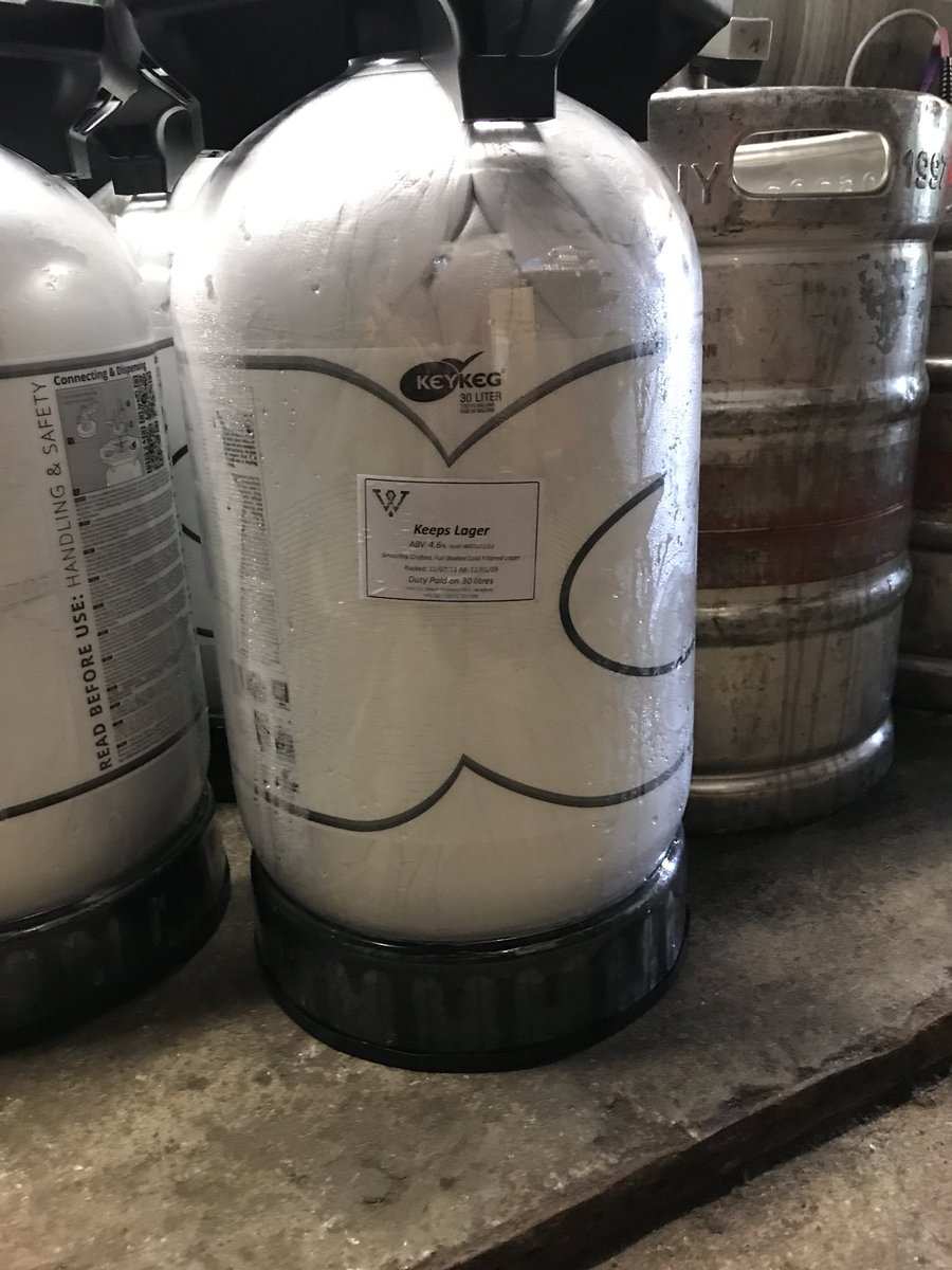 keepslagerco1's tweet photo. New barrels for @waunrfc 🍺💚🖤 https://t.co/Y49mXTVdp8