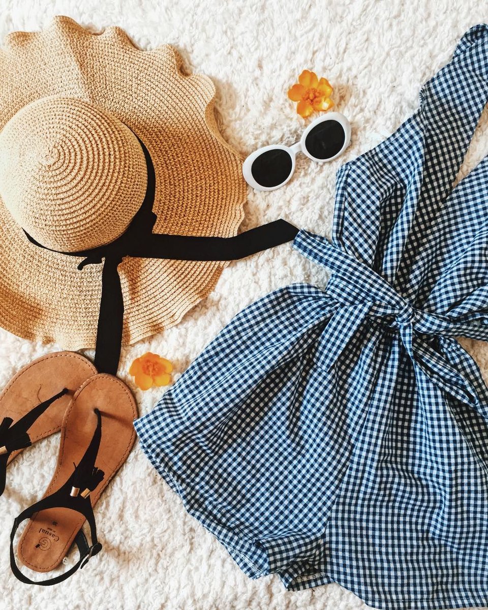 zaful_official's tweet photo. Lookin' amazing in our little Romper 😍 👏Shop link https://t.co/IFqsixH52s 😱

🌸Discount code: ZFULL
📷@cannoulalaa #outfitlayout #zaful #holiday https://t.co/q5jaEyhtxF
