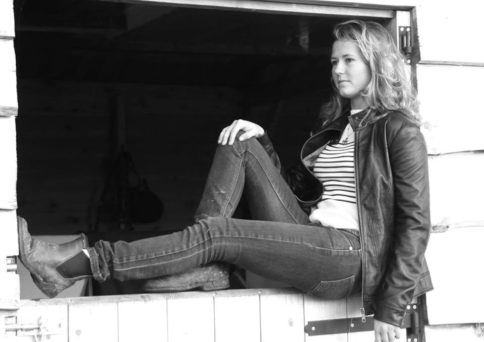 JCJacket's tweet image. FACEBOOK SHOP NOW OPEN!!! #JCJACKETS DISCOUNTED BECAUSE THEY'VE BEEN WORN BY MODELS FOR PHOTO SHOOTS ***DON'T MISS OUT!!!!*** #leather #sale facebook.com/JCJacket/shop/…