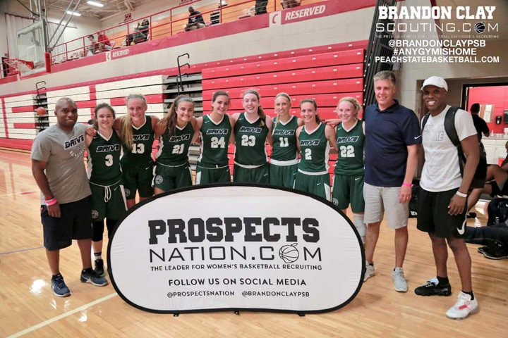 coach_vk's tweet photo. @JLHemingwayPSB @BClayScouting @shotbylarry @ParallelsMedia_ @Drivebball1 @PeachStateBBall @ProspectsNation
Thanks for a great tournament! Nice to meet you all. #psbnationals #bracketchamps https://t.co/7je5QQBfd3