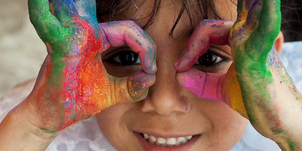 FAmass26's tweet image. Liam's enthusiastic amatuer art projects often lead to paint splatters on the carpet. Will the STAINMASTER® Platinum Promise™ warranty cover his “oops” if it stains permanently? Click to find out! pbxx.it/i2WXBx