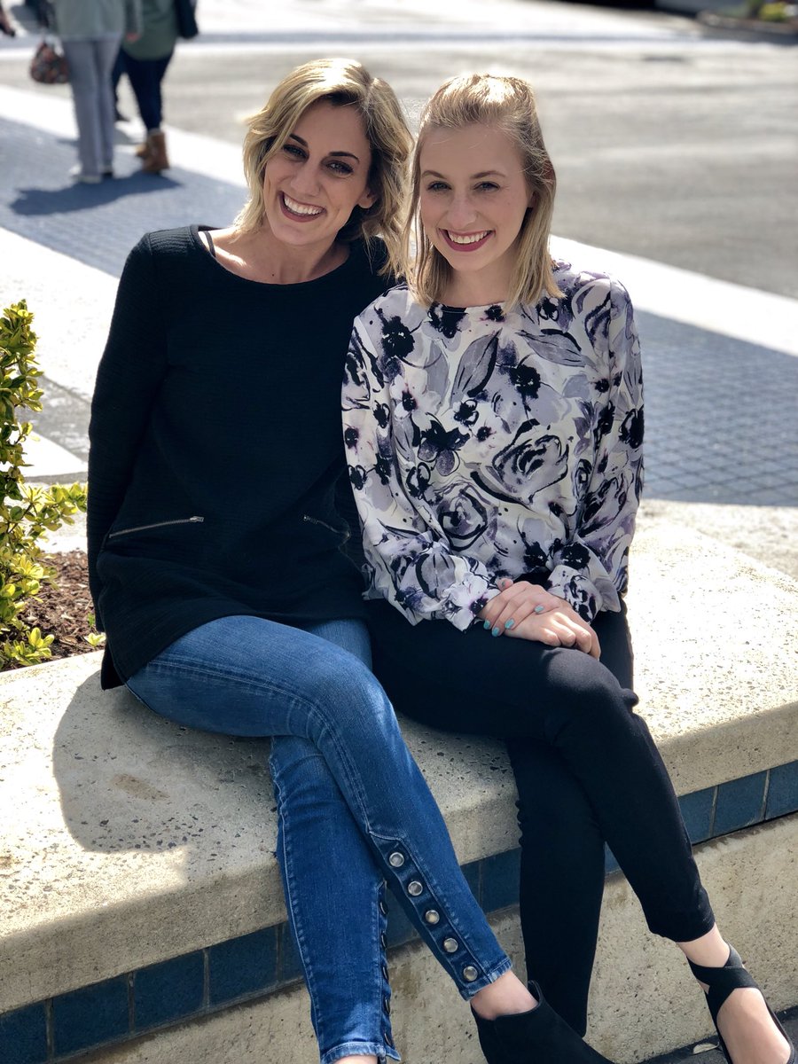 Tauliando's tweet image. ONE WEEK! @Heather_Janssen #Tucson #baseball #riverfloat #concertlife #babesarebacktogether #sevenmoredays 🖤🖤