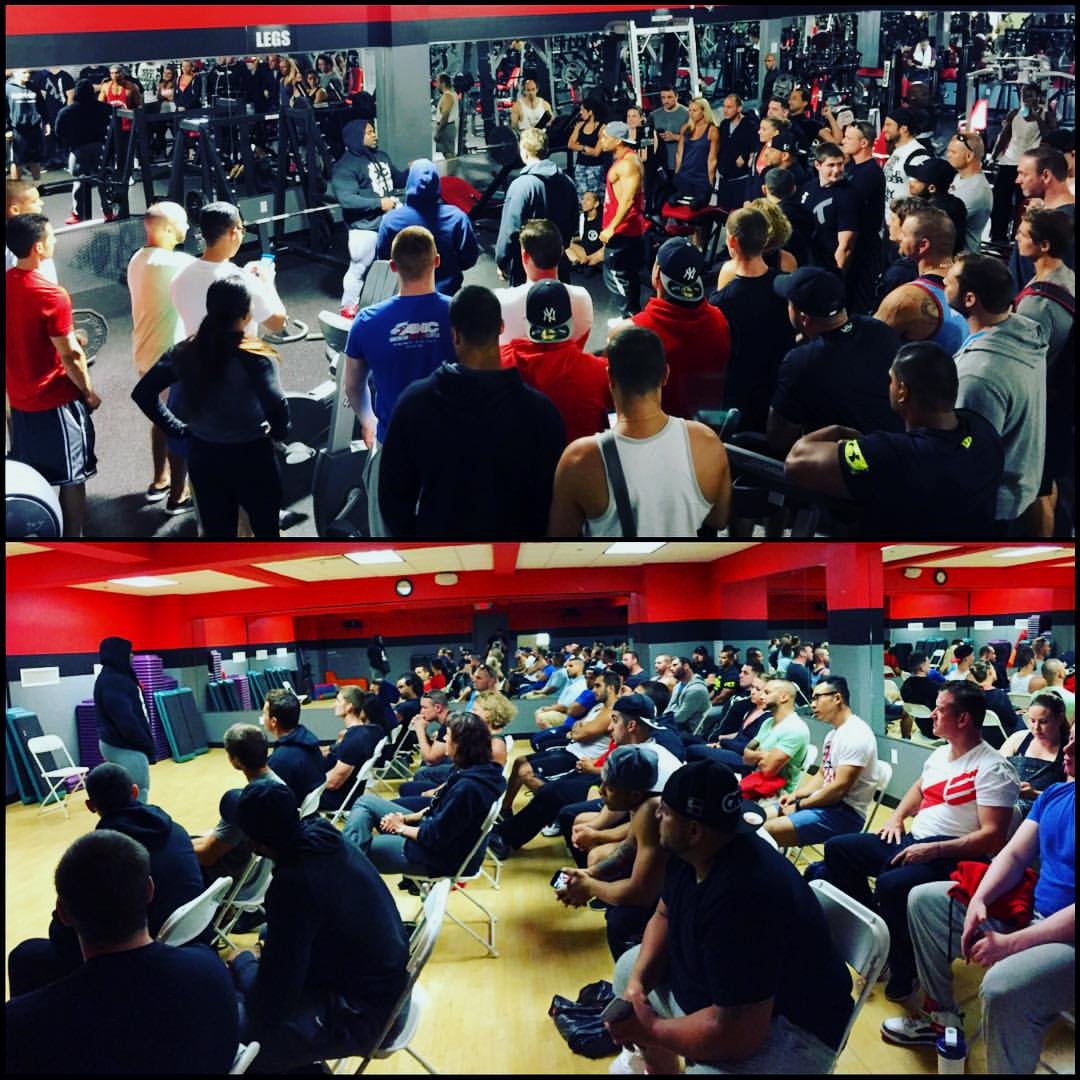 WeightliftingC's tweet image. #getfit #exercise #fitnessgirlsworldwide #physiqueclassic #rippedjeanssizebesar #roadtoregionals2016 #physiquemen #aestheticsrevolution #diamondcup #squatsunday