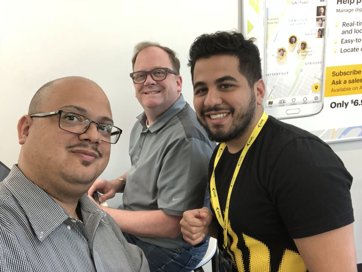 TMobileTX's tweet photo. Great Meeting at the Pillars 2182 with @David_Brod_ and @lacrossekid94. #SprintWorks #PERKSFORWHEREYOUWORK #Savings #SPS #ReduceBounce https://t.co/pthds9IXKV