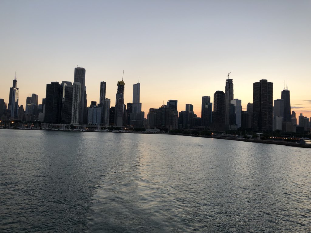brentbaune's tweet photo. Had a great time showing the @DKAS_Minnesota team the Climate Corp office in Chicago.  @FieldView is working hard to provide customers deeper insights for each field. #bestoffice #crazytechnology https://t.co/j0XpVFn3GD