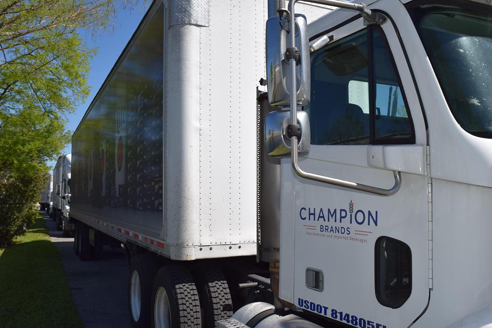 Now hiring CDL licensed delivery drivers! Act now to take advantage of our $1,000.00 Summertime Bonus!
-Competitive Benefits
-401k Matching
-Paid Time Off
-Safety Bonuses
-$800.00/week starting pay

championbrands.net/careers/cdl-dr…