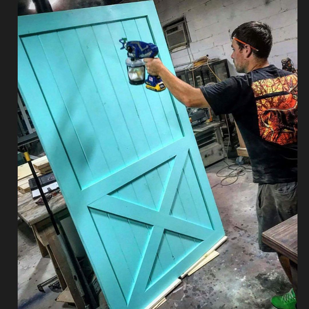 GracoContractor's tweet photo. What is the craziest colour you ever used for painting? 

#gracocontractorclub #gracopaintsprayers #graco #spraypaint #spraypainting #Spraying #Airless #Painter #Decorator #PaintLife #Paintcolor #Colorpaint https://t.co/BoxbQX34FL