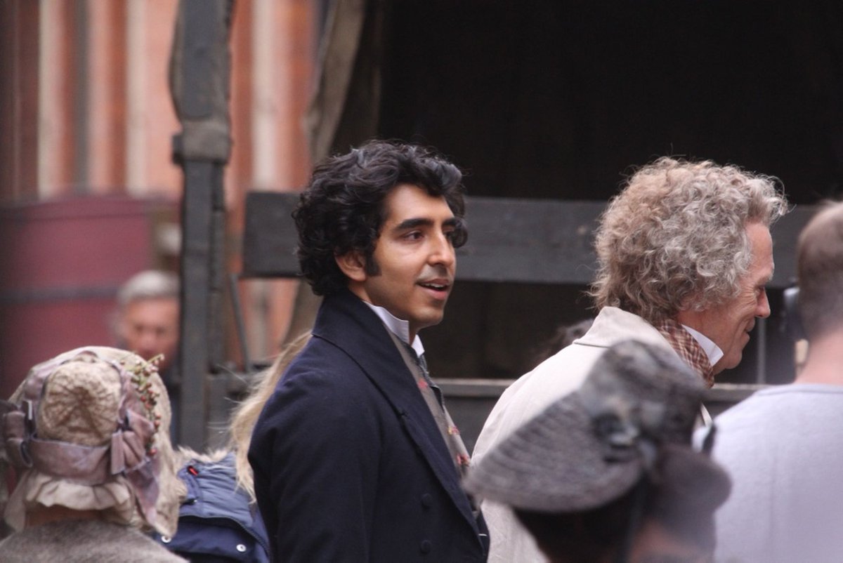 HughLaurious's tweet photo. STUNNING PHOTOS from @HullLIve #Filming #DavidCopperfield #DecPatel, #HughLaurie. https://t.co/FpIrfjzhey