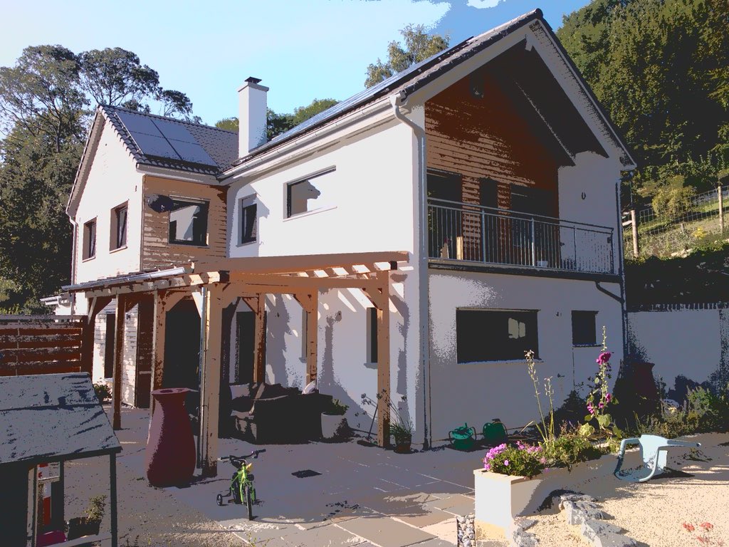 markwilfslack's tweet photo. @Hansehausuk @granddesignsmag 4 and 1/2 years on from this photo everything Hanse Haus promised has been wonderfully true! #HanseHaus #specialhome https://t.co/z0qlBeTcbJ