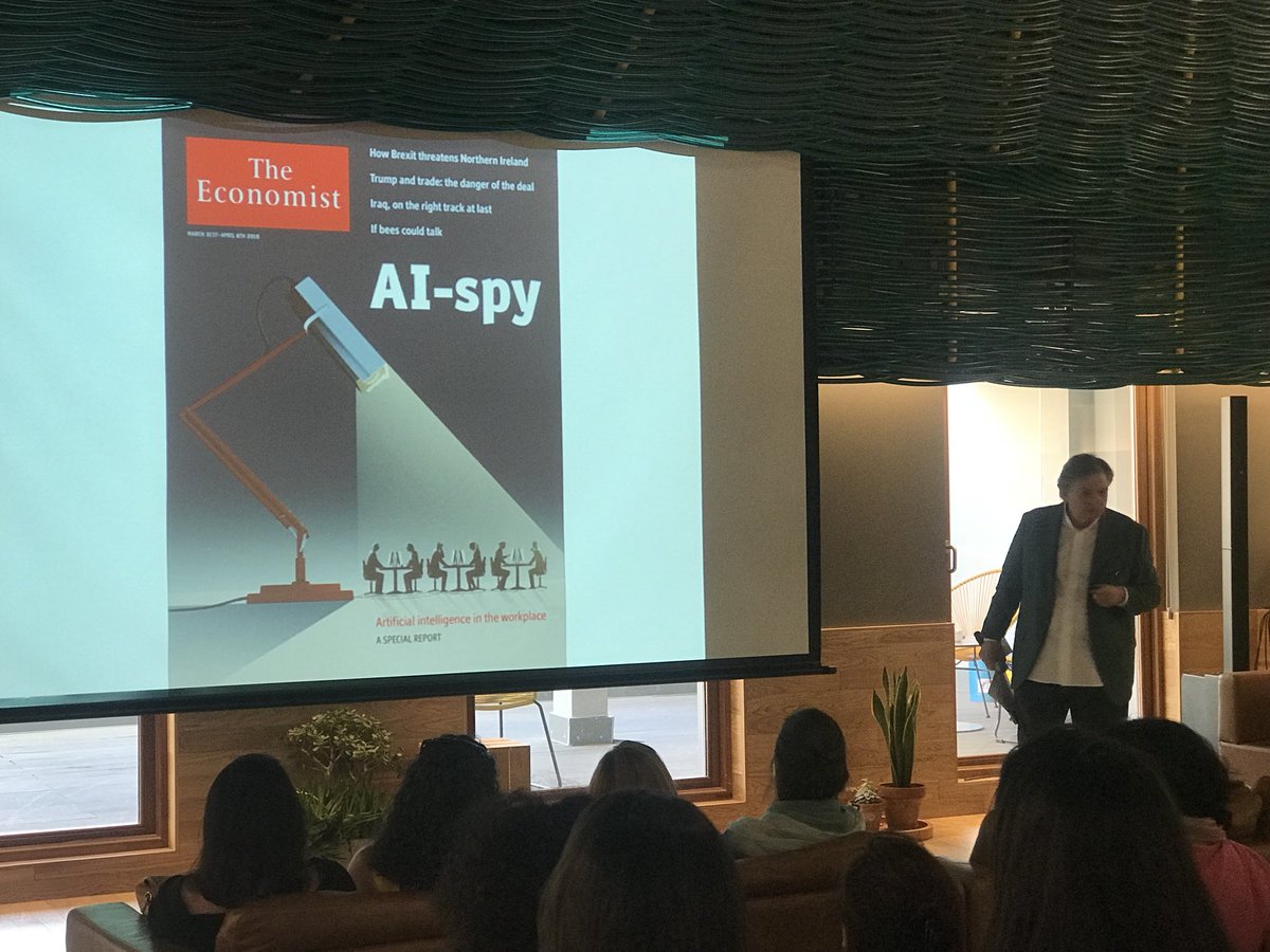 LinaresLegal's tweet image. “Debemos aunar el compromiso responsable con la tecnología” @jalmagro en #RSCTech