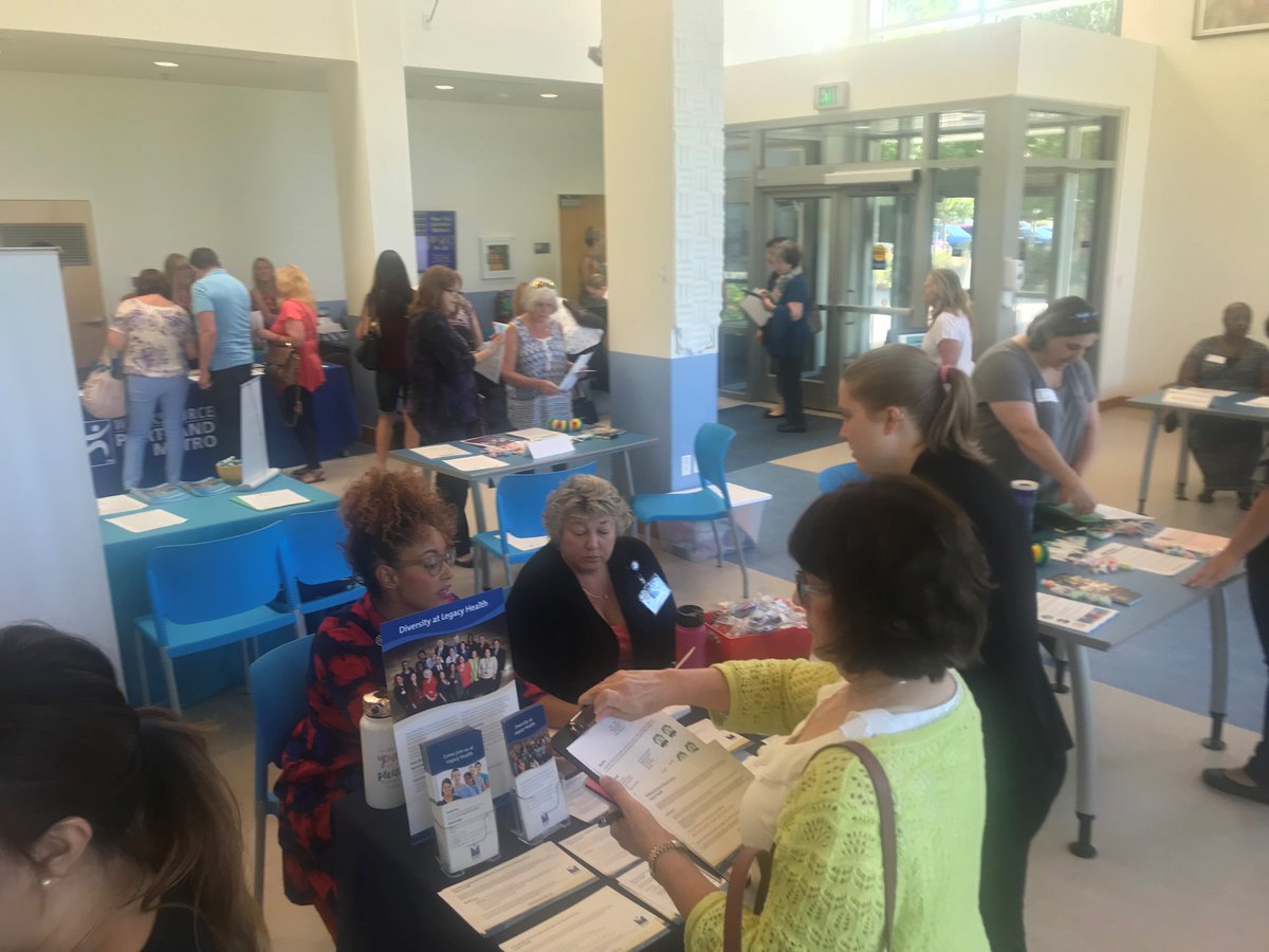 Worksystems's tweet photo. Job Seekers making connections with Healthcare employers at our Health Careers Fair today! #workmatters @mcgough_andrew https://t.co/9PKwqPANlp