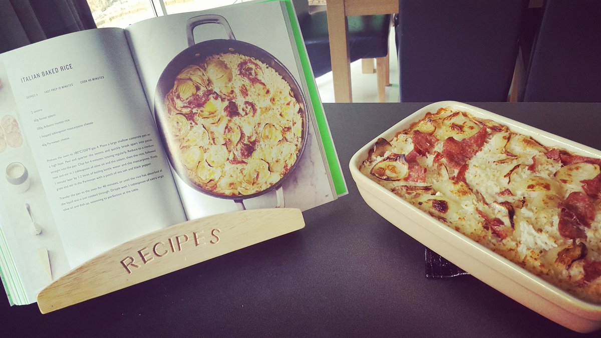 AAkanet's tweet photo. I think I did well with this one :) @jamieoliver #newRecipes #variety #Italian #rice #family #motherhood #marriage #workingMum #healthyEating #LifeWithoutCoffee #HappinessOverStress https://t.co/O3qK4fm9Uj https://t.co/wtuyszfhpe