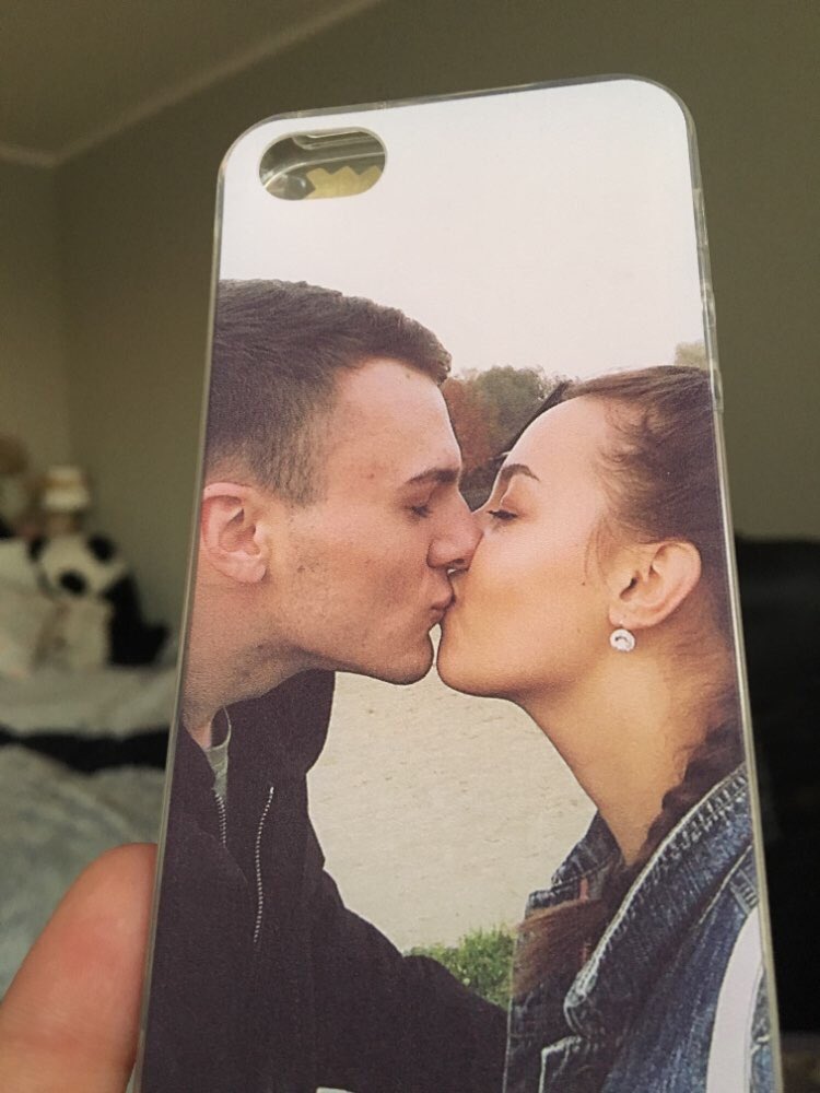 rato_worldwide's tweet photo. A friend Of Mine Does These Phone Covers For R200 for Samsung, iPhone, Hauwei &amp; Sony. He Is Based In Rustenburg and Can Courier If Needed. Please Retweet! https://t.co/4xUi7UTlcP