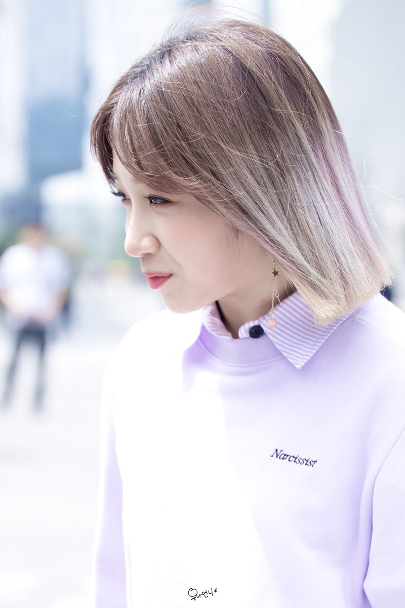 girlgroupspics's tweet photo. khan ; euna https://t.co/1Y3oA6Zvm5