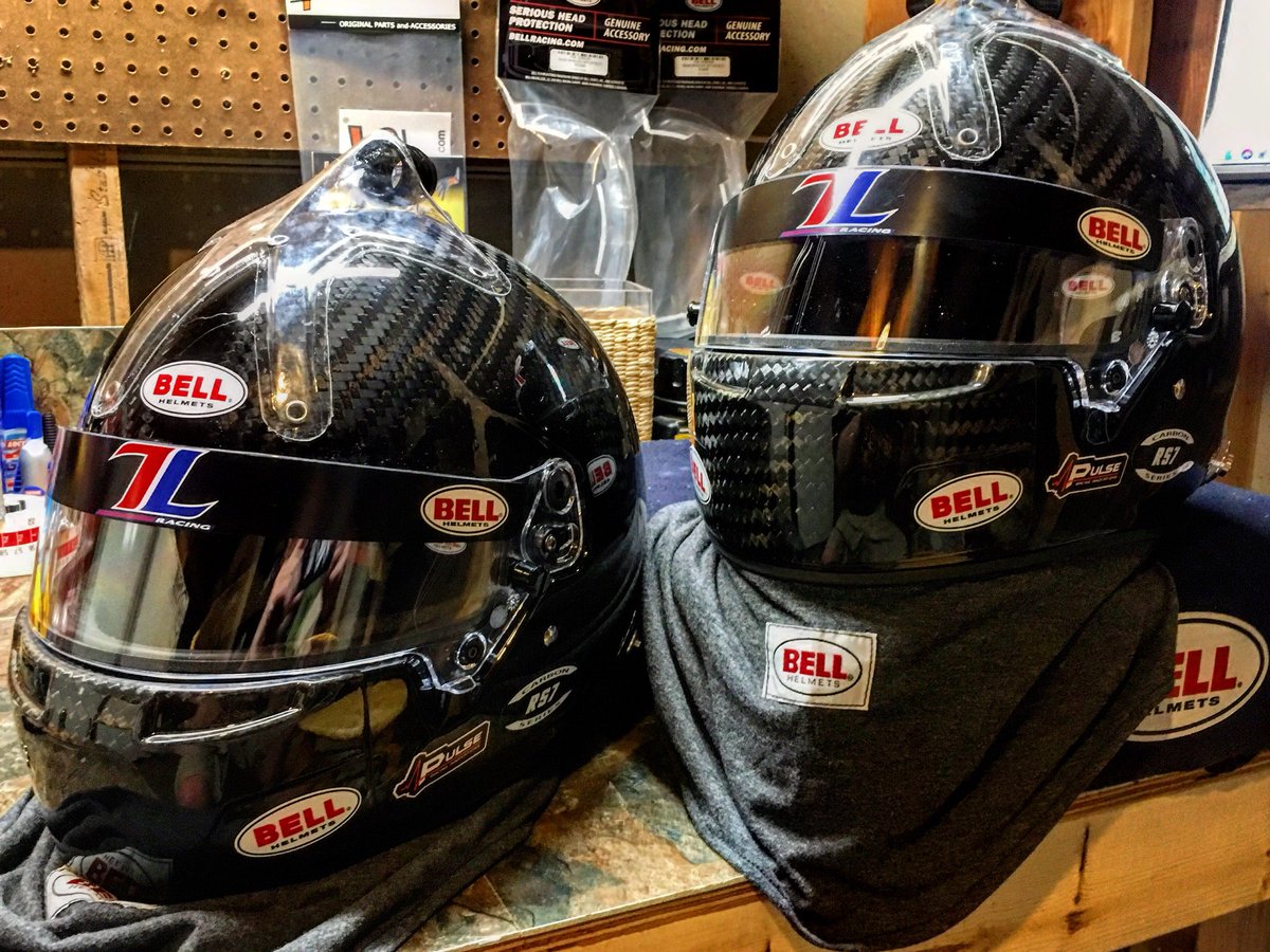 Two matching @BellRacingUSA RS7 Carbons ready for @151Carlson and the @LOORRS Midwest Short Course League at @ERXmotorpark! They’re deck out with Carbon Chin Guards, earcups, skirts, 10-hole pumpers and @TeamPulseRacing posts. #ChampionsWearBell #ChampionsBuyFromTL