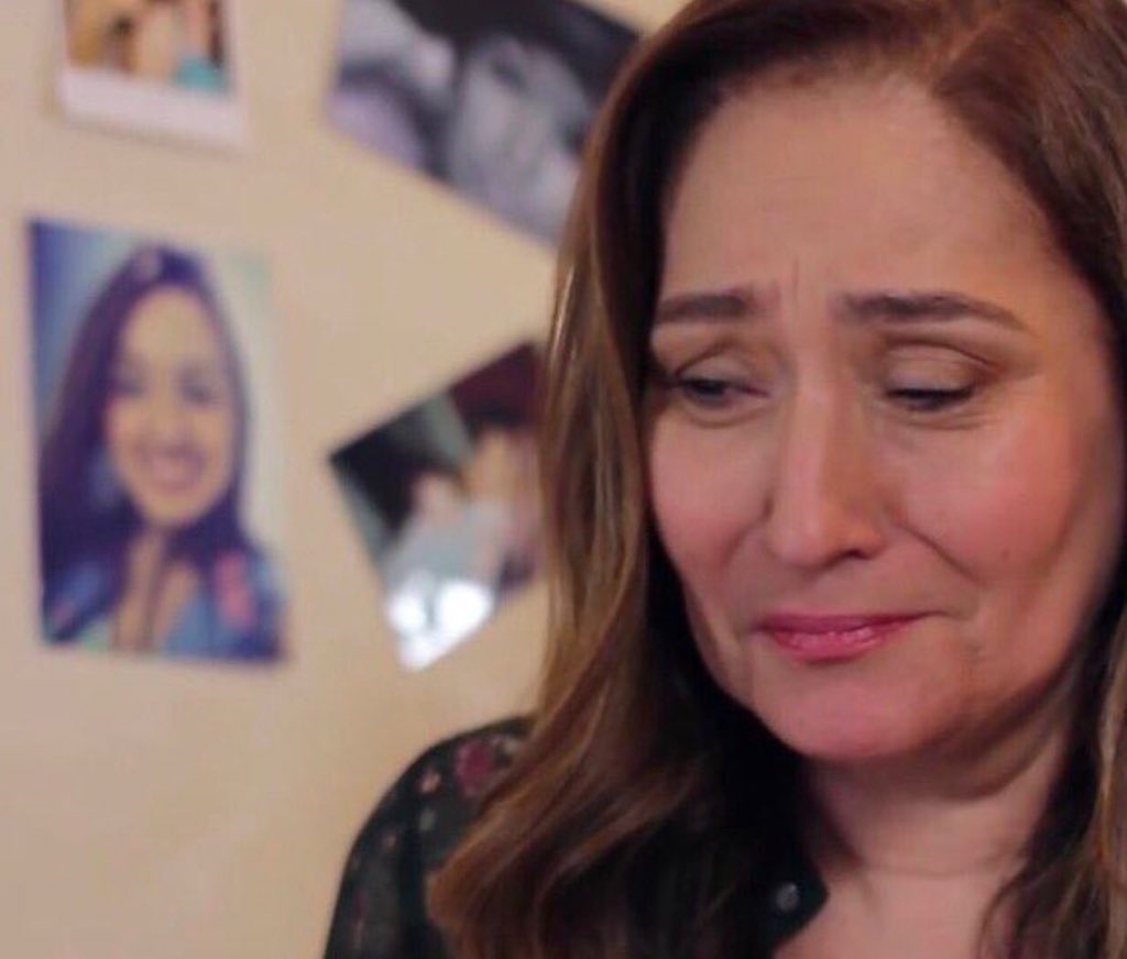 “minha mãe falou que se eu conseguir 10 mil rt e 15 mil fav nesse tweet ela deixa eu fazer essa tatuagem”