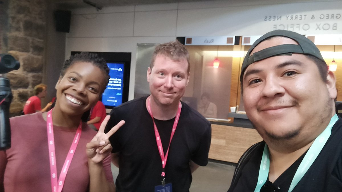 GroundControl's tweet image. With @samanthabretous and @ray_deck #ChainReact2018