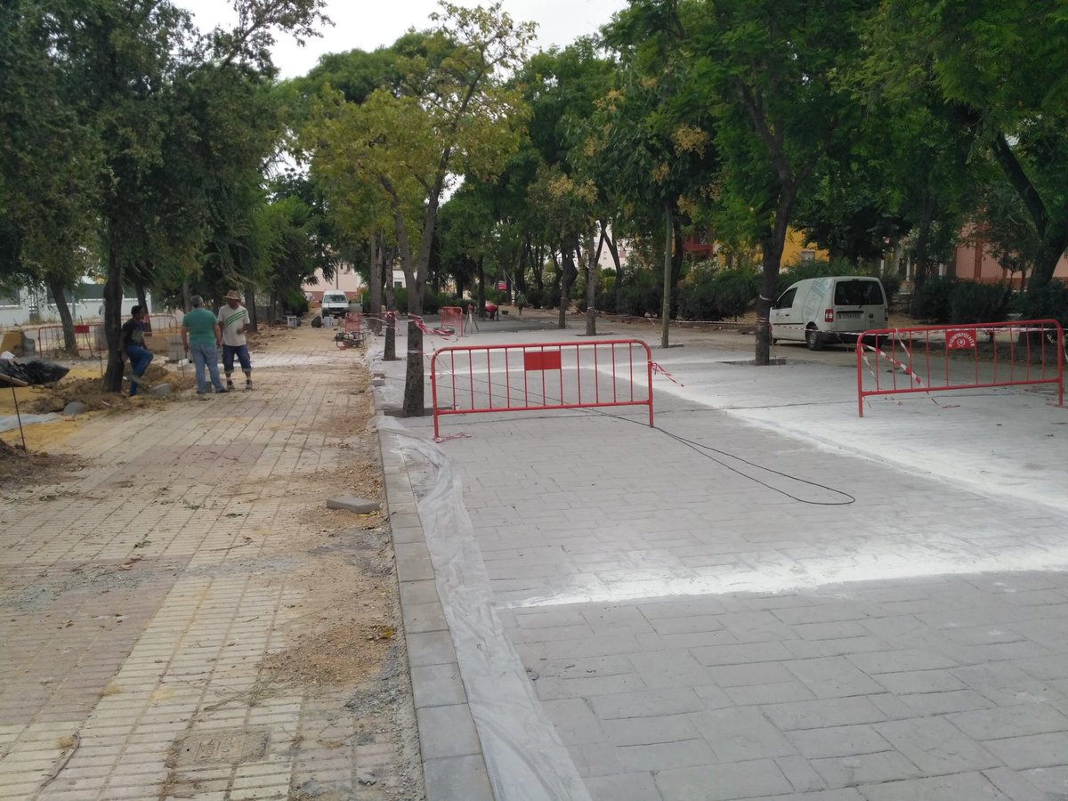 En marcha la segunda fase de reforma del parque #TiernoGalván en el polígono #RíoPudio. Todas las obras van a transformar por completo un sitio emblemático del barrio.