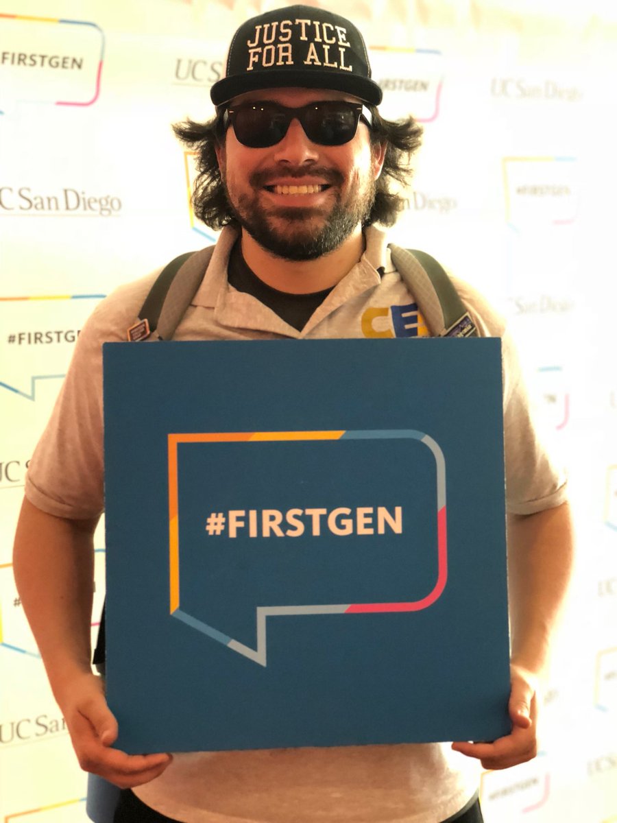rubenecanedo's tweet photo. Gramma was pulled out of school to care for her family. Mom was the 1st Gen to graduate in México. I’m the #firstgen to graduate in the U.S. #FirstgenCon2018 @UofCalifornia @UCdiverse @UCBerkeley @UCBDiversity #highered #legacy https://t.co/IbMCNU8EMb