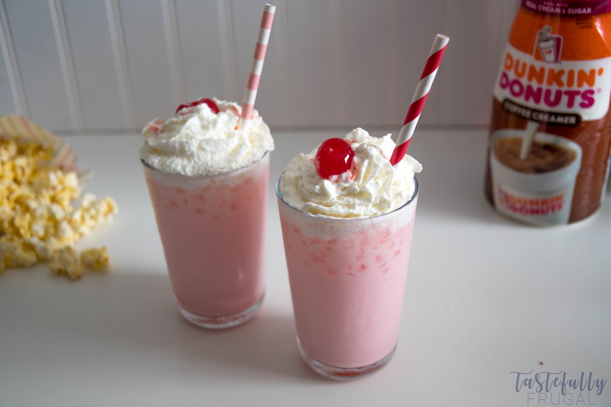 tastefullyfrgl's tweet photo. 3 Ingredient Italian Cream Sodas #ad #MakeItExtra #AmericaRunsOnDunkin @dunkindonuts  https://t.co/lmy0vrUsMd https://t.co/f7Ls5Nxhaa