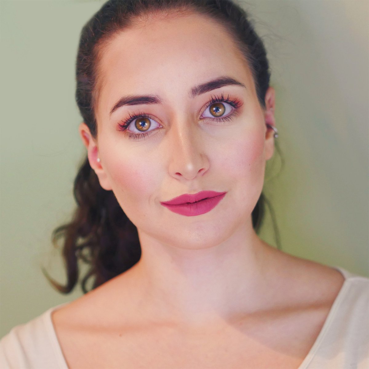 WheeSearch's tweet photo. Come meet our In-House Creator @gabriellesorel and many more this weekend at #BeautyConLA2018! Whee can’t wait to see you! #beautycon #wheesearch https://t.co/lW2CVTnW9k
