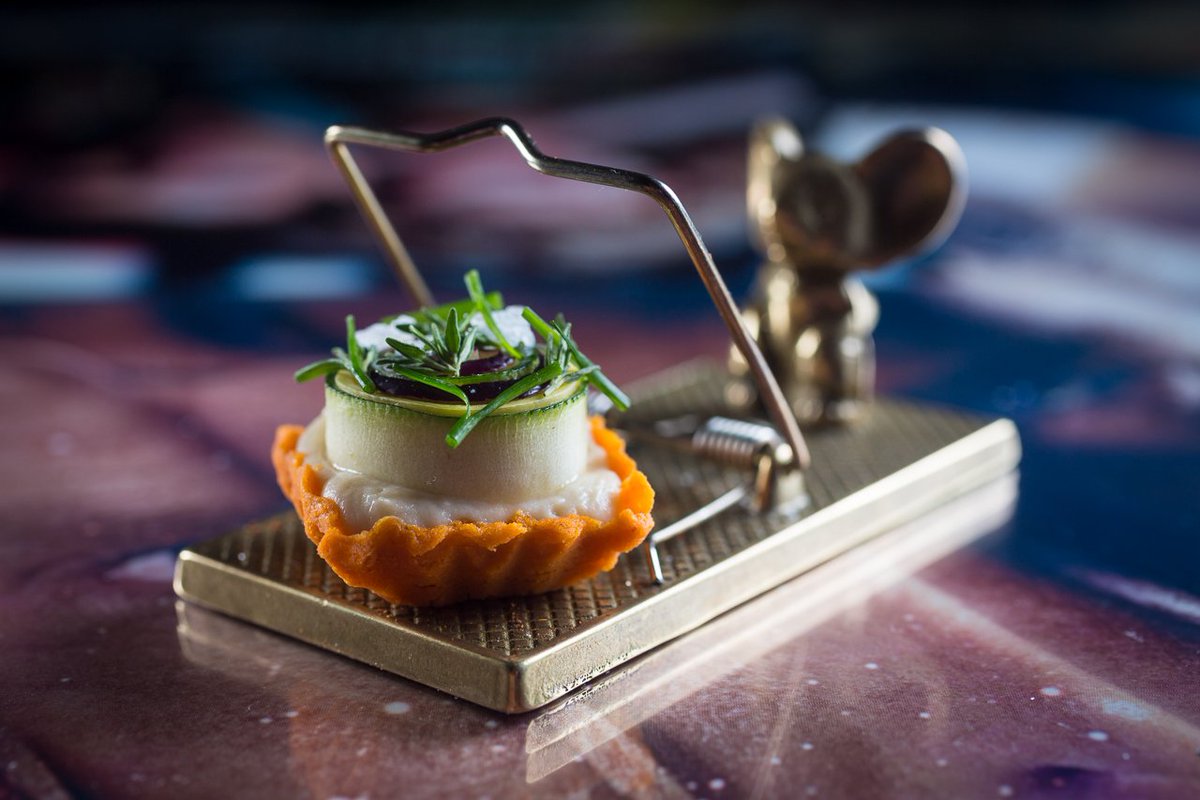 Next Restaurant tweet media