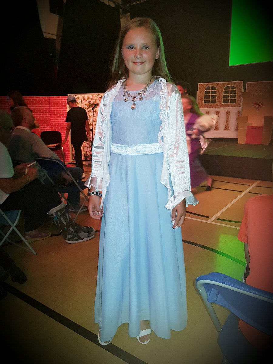 EmmaJudge14's tweet photo. Amazing show tonight! My Alaina looks so grown up 😭💟
@WainscottSchool @Miss_Brake https://t.co/5kA4MqPOdJ