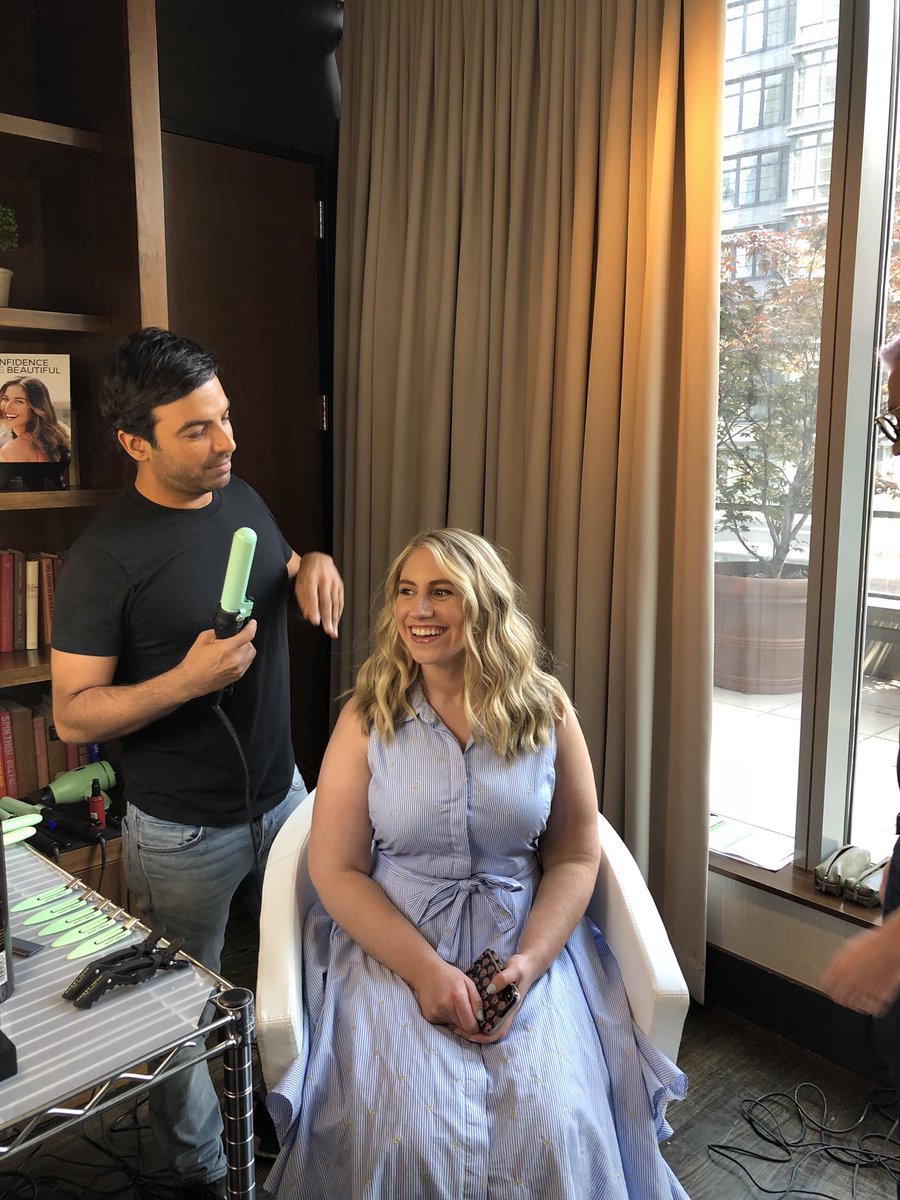 ProductLaunchPR's tweet photo. the fabulous @DoryLarrabee  gets glammed by @HarryJoshHair  at #cpe2018 #StuffFromMomsAndDads  #hairstylist #beauty  #celebstylist https://t.co/k2Ogoc350t