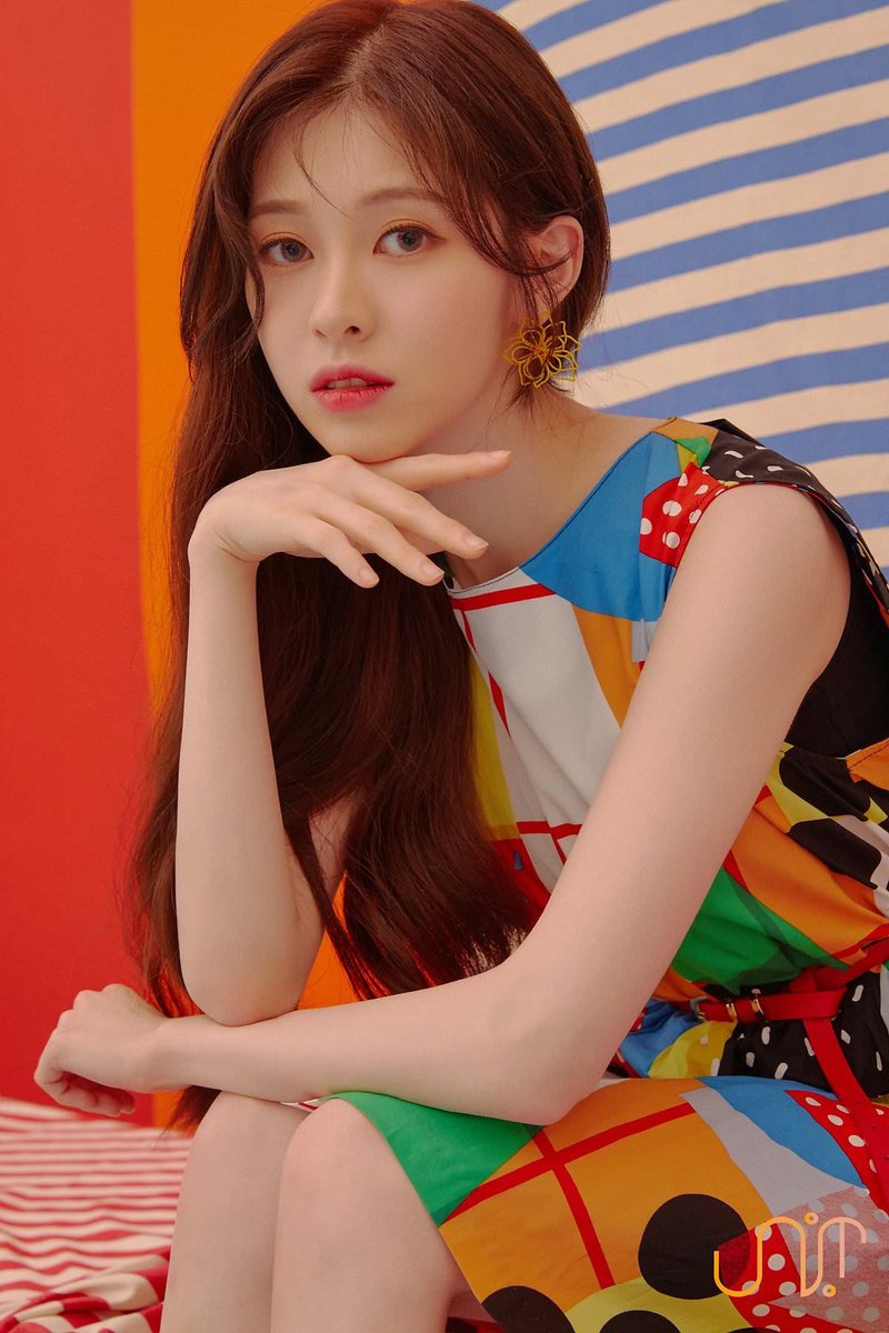 brazilkorea's tweet photo. Hoje quem também comemora aniversário é a #Yebin do #DIA. #HappyBday #HappyYebinDay #축하해요 #Parabéns #예빈생일ᄎᄏ #백예빈 #다이아 🎈🎂😍🎉 
Atualmente, Yebin está promovendo com o grupo Uni.t! https://t.co/sW5nQDPX0y