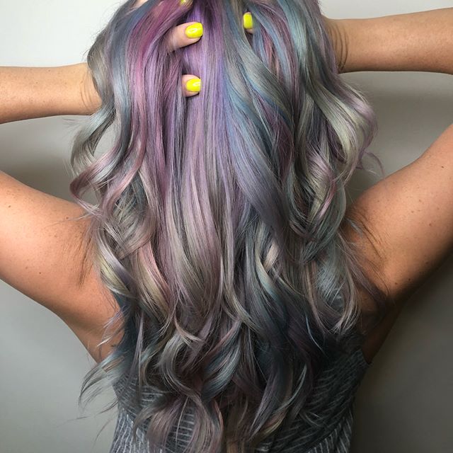 MethodHairATX's tweet image. Unicorn hair 💙💜

#atxsalons #methodhair #colorfulhair #unicorn #hairstyles #atx