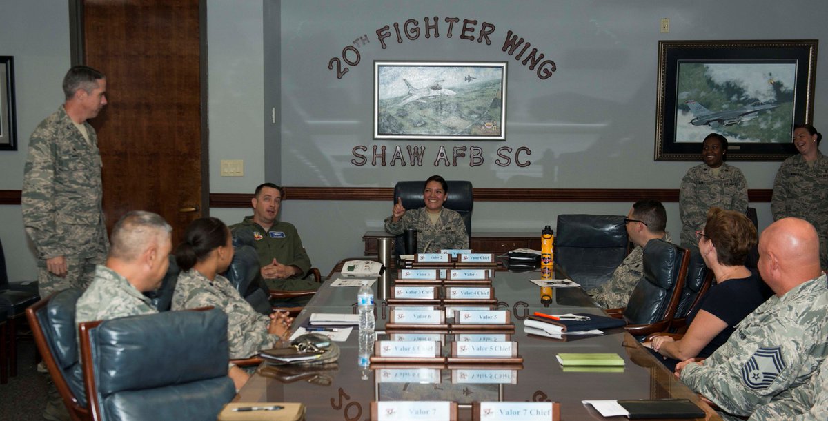 20FighterWing's tweet photo. Congratulations to this week's #WeaseloftheWeek, Airman 1st Class Wendy Andrade, a personnelist from the #BestFSSintheUSAF 20th Force Support Squadron, on loan to the AFMS - Shaw - 20th Medical Group. #MedGroupRocks https://t.co/uWmrgmogPB