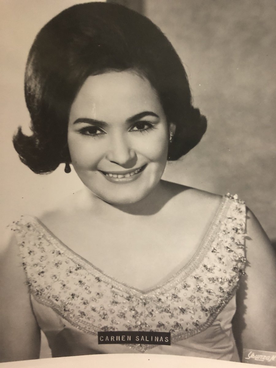 Carmen Salinas auf Twitter: "Queridos amigos les regalo esta foto, cuando era jovencita. Monterrey allá vamos al Domo Carr con AVENTURERA el 4 agosto allá nos vemos 👋 los abrazo con amor.