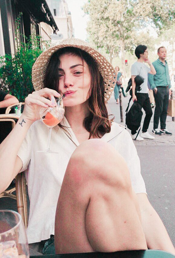 Happy Bday Phoebe Tonkin 