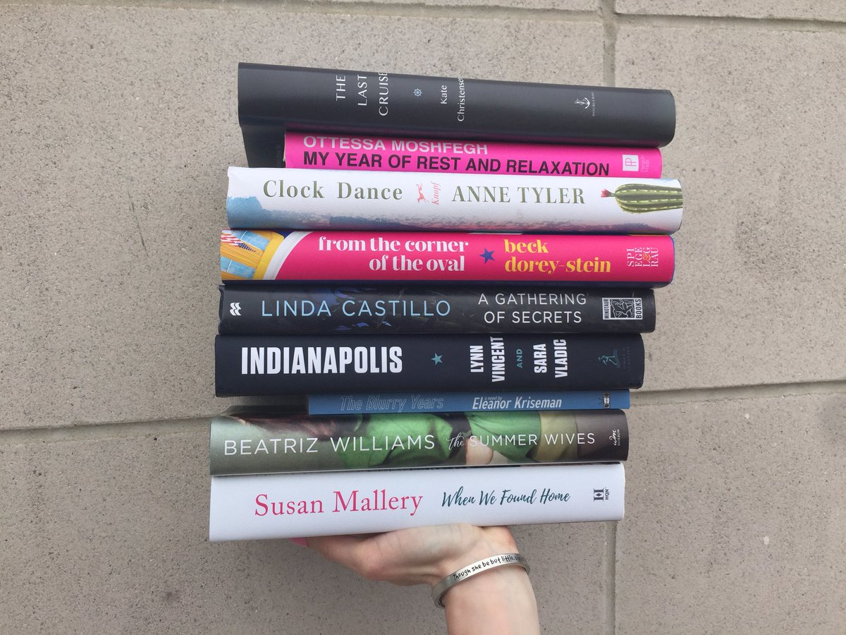 AndersonsBkshp's tweet photo. Thereโs a mighty stack of #AndersonsNewReleases out this week, inlcluding some staff faves #MyYearOfRestAndRelaxation, #FromTheCornerOfTheOval, #TheBlurryYears, and #AGatheringOfSecrets. https://t.co/zcQjxUTtPh