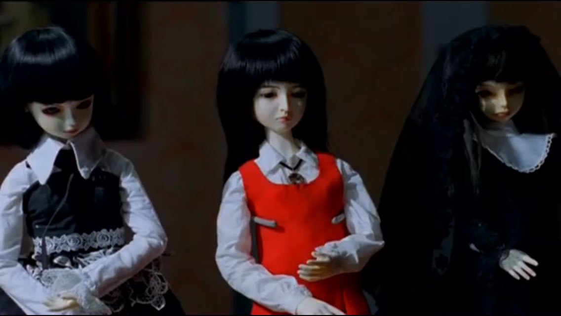 Crimson6Moon7's tweet photo. 🇰🇷 #TheDollMaster 🇰🇷

#SouthKoreanHorror #Thriller #Dolls #CustomHouse #Horror #Revenge #Mystery #Romance #VengefulSpirit #DollMaster https://t.co/bxBItbIh6W