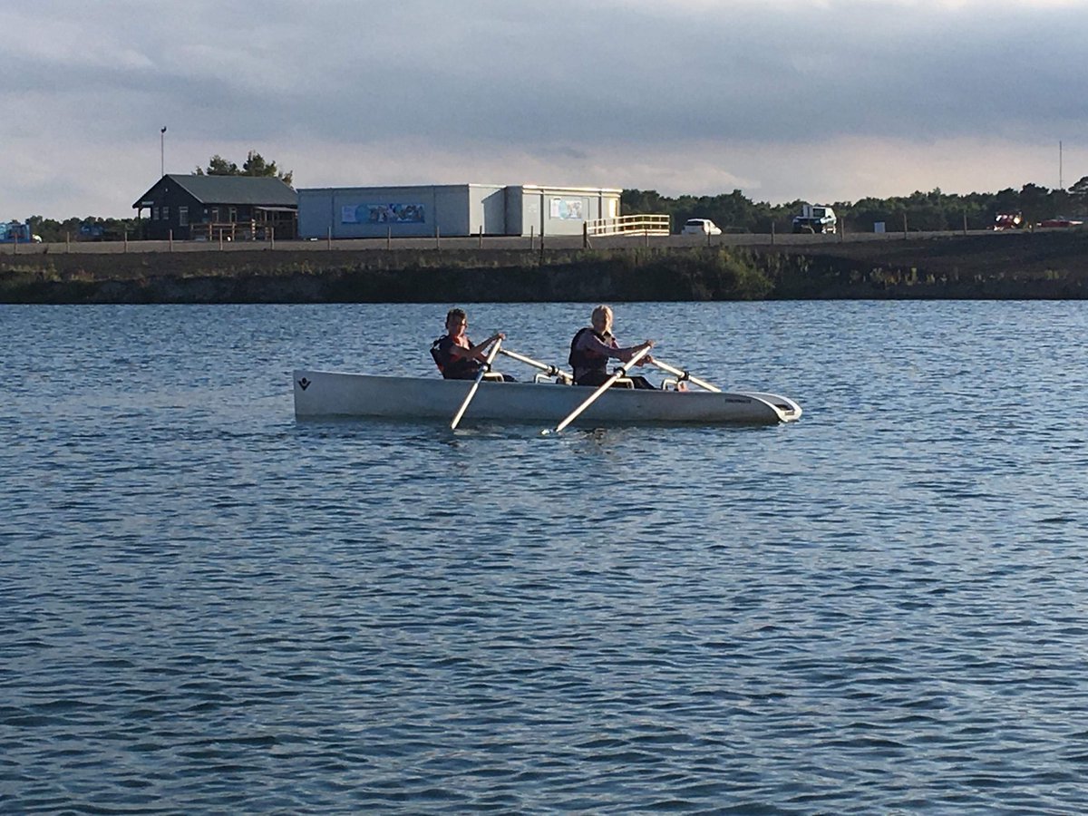boroscc's tweet photo. Great training session tonight from #teamboro getting #regattaready 

#whatwedo #britishrowing #practicemakespermanent #countdowntoarea https://t.co/sYmhnZgsqF