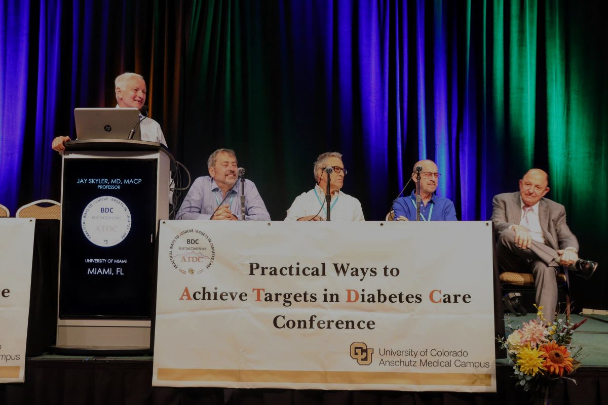 ATDCcon's tweet photo. Interesting discussions regarding glucose control, lipids, &amp; CVD at #atdc2018 with Ralph DeFronzo, MD; Robert Eckel, MD; Jay Skyler, MD; &amp; Steven Nissen, MD https://t.co/7LVL4D9CKV