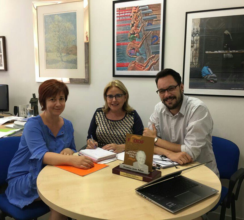 CGiagnotti's tweet photo. Horizonte XXII y Up4Data con Héctor Álvarez, orgullosos consultores del Plan de Responsabilidad Social de CAI Deporte Adaptado. La RSC un valor en alza, felicidades por vuestro premio Juan Palau a la mejor entidad 2017. https://t.co/iL5b3VQtS3