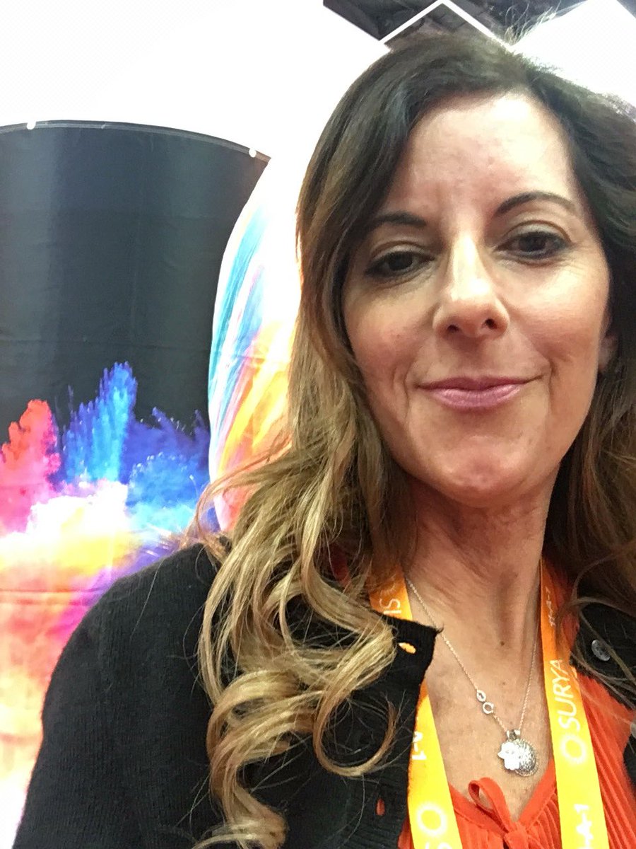 SparkPromoter's tweet image. Amazing #hairextensions from #BelleAVie what a great way to add life to my #thinhairproblems #realHair @sparkit