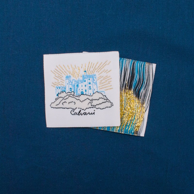CWLabels's tweet image. A truly glorious woven label, featuring metallic gold thread!
ow.ly/yFca30kVD9M
#woven #labels #custom #fabric #arts #tags #fiber #clothing #apparel #clothes #textile #design #art