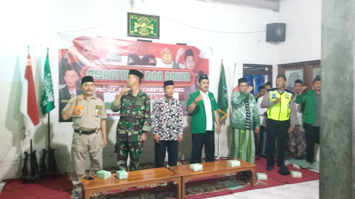 Selamat Atas dilantiknya PAC Ansor Wedung Periode 2018-2020 Semoga Ansor dan Banser Wedung kedepan akan semakin lebih baik.Amiin
@GPAnsor_Satu 
<a href="/nurulMuttaqin17/">nurul Muttaqin</a> 
<a href="/MasUdMM5/">Mas Ud MM</a> 
<a href="/mamans7880/">Sulaiman</a>