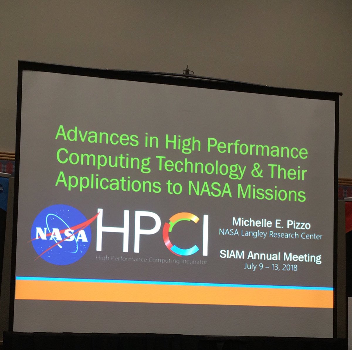 What a great session today with the people from @NASA_Langley at #SIAMAN18 !! High performance computing, aeroacoustics, CFD, uncertainty quantification and more :)