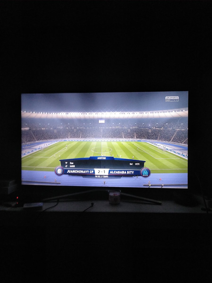 ¡¡¡SOMOS CAMPEONES DE LA EUROPA LEAGUE DE @LleidaFifaFC!!! 
Nos llevamos una final muy ajustada vs un rival muy duro @AlcasabaSity con un 2-1 (<a href="/diegoguti48/">Diego</a> , <a href="/DaaniRguez/">dani</a>)