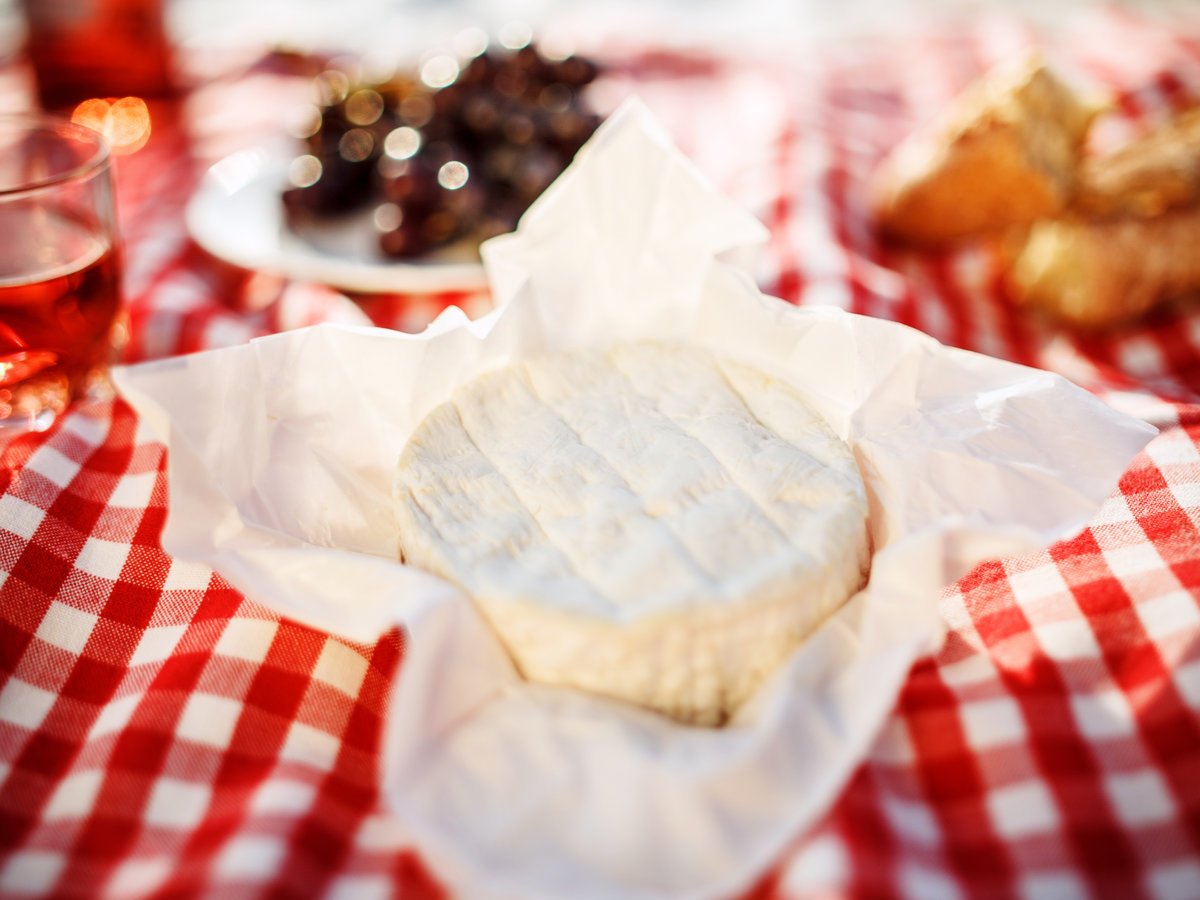 How to celebrate Bastille Day like a French person: trib.al/OhlyXU3